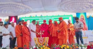 ಮಾಡಾಳು ಸರ್ಕಾರ ಒಪ್ಪಲ್ಲಿ ಬಿಡಲಿ ಲಿಂಗಾಯತ ಪ್ರತ್ಯೇಕ ಧರ್ಮ ಎಂದು ಶ್ರೀ ತರಳಬಾಳು ಸಾಣೆಹಳ್ಳಿ ಶಾಖ ಮಠದ ಪಟ್ಟಾಧ್ಯಕ್ಷರಾದ ಪಂಡಿತಾರಾಧ್ಯ ಶಿವಾಚಾರ್ಯ ಸ್ವಾಮೀಜಿ