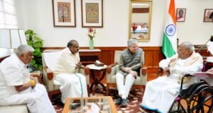 ಹಾಸನ ಜಿಲ್ಲೆಯ ರೈಲ್ವೆ ಯೋಜನೆಗಳ ಬಗ್ಗೆ ಮಾಜಿ ಪ್ರಧಾನ ಮಂತ್ರಿ ಜೆಡಿಎಸ್ ಸರ್ವೋಚ್ಛ ನಾಯಕ ಎಚ್ ಡಿ ದೇವೇಗೌಡರಿಂದ ಮನವಿ