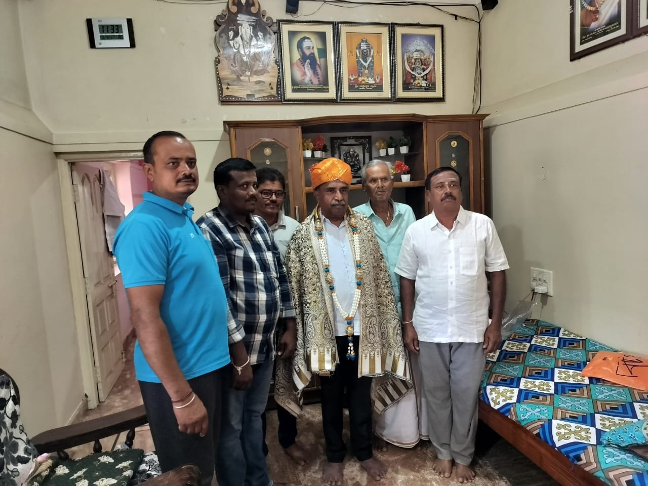 ನೂತನ ಜಿಲ್ಲಾ ಕಾಂಗ್ರೆಸ್ ಅಧ್ಯಕ್ಷರಿಗೆ ಅಭಿನಂದನೆ